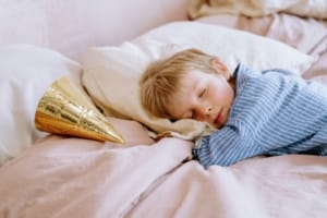 Gérer le sommeil des enfants en vacances